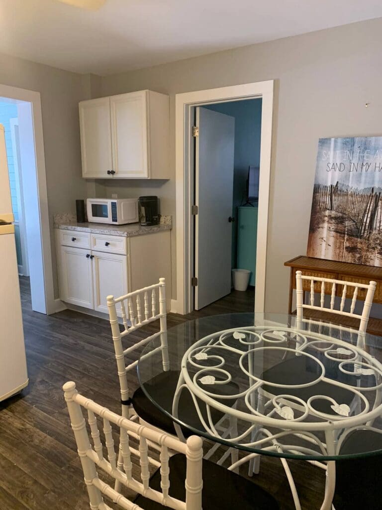 Bikini Bottom sister cottage in Myrtle Beach