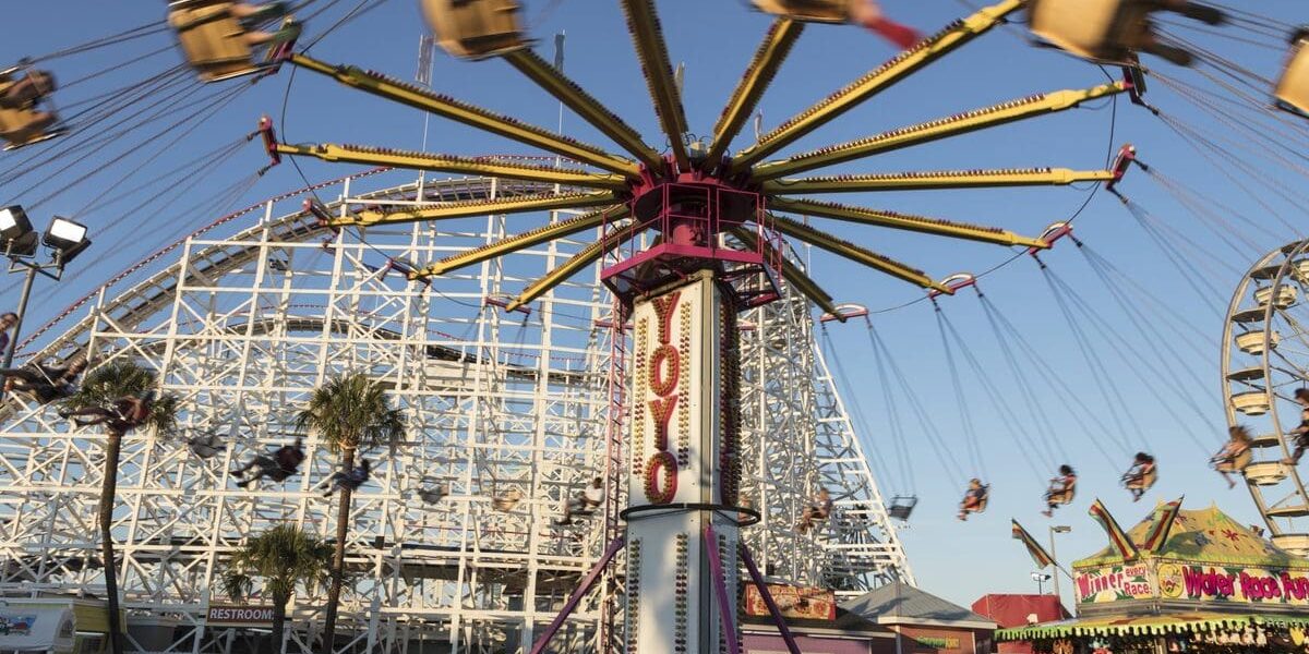 Family Kingdom Amusement Park rides in Myrtle Beach